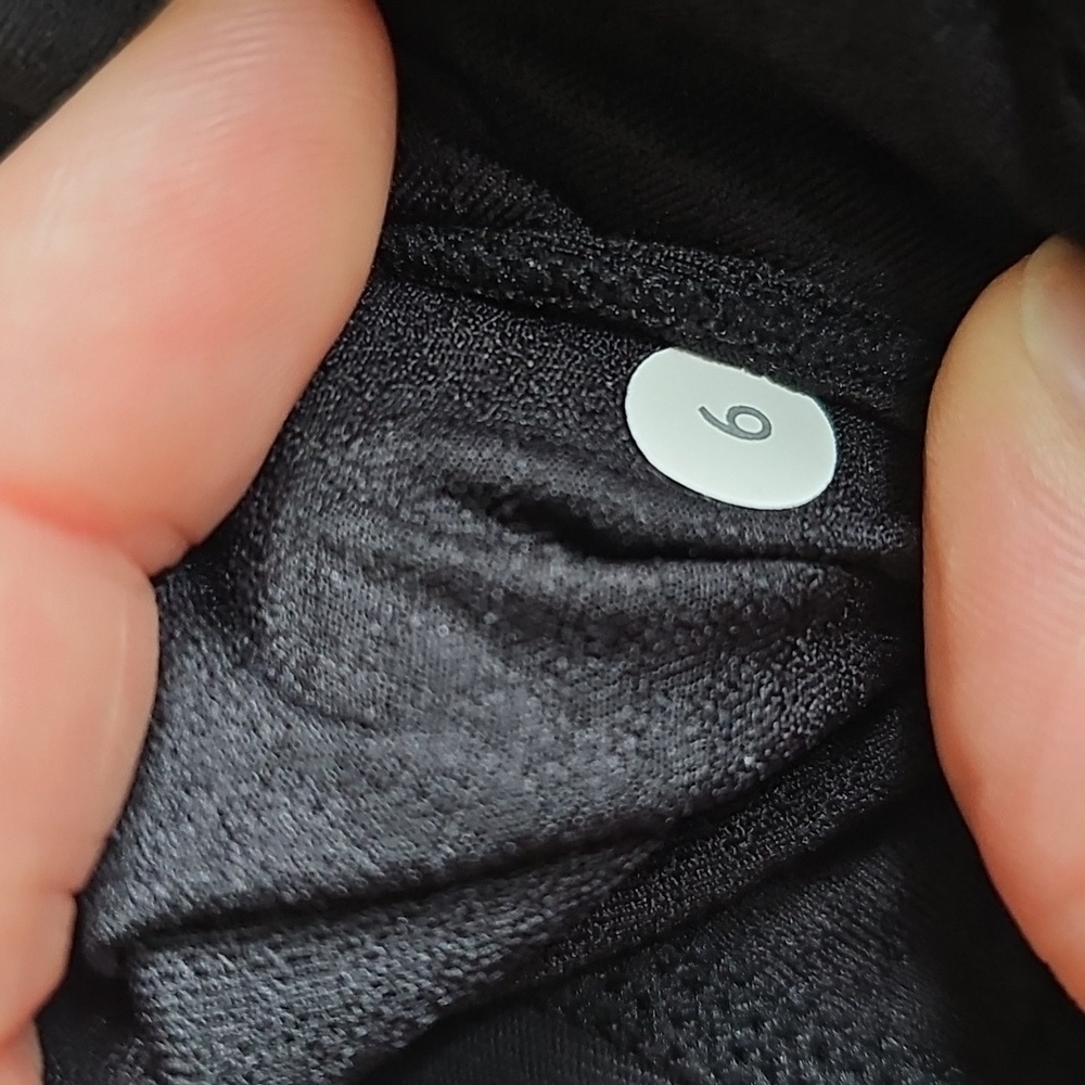 Lululemon Workout Top - Picture 5 of 5